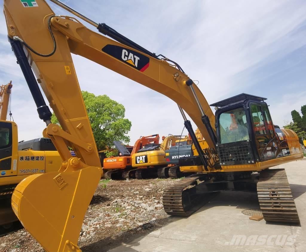 CAT 325 D Beltegraver