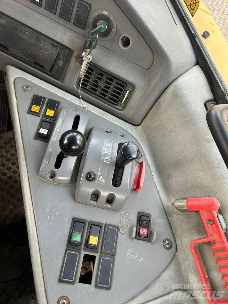 Volvo A 25 D Rammestyrte Dumpere