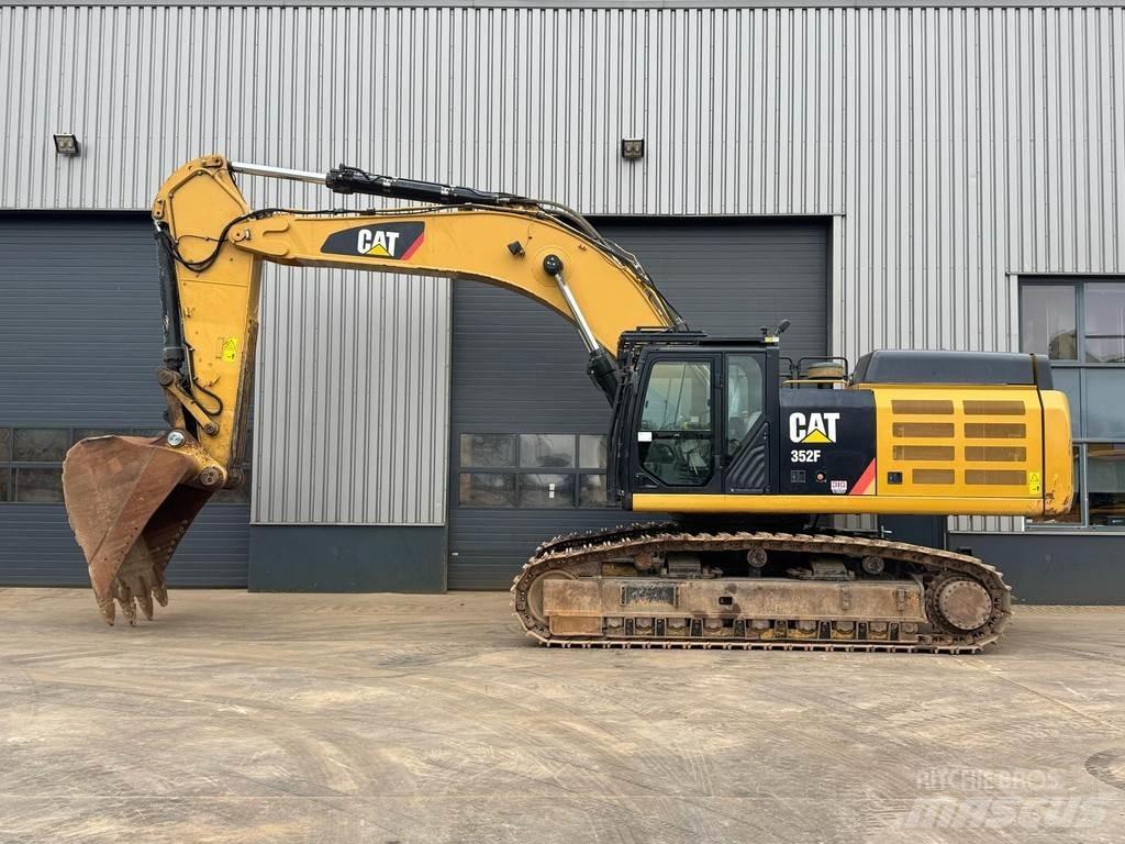 CAT 352F Beltegraver