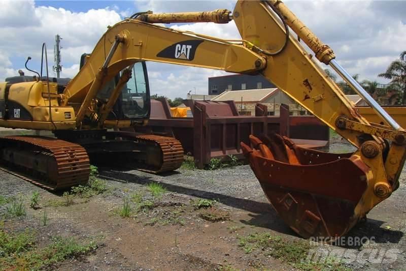 CAT 320C Minigravere <7t