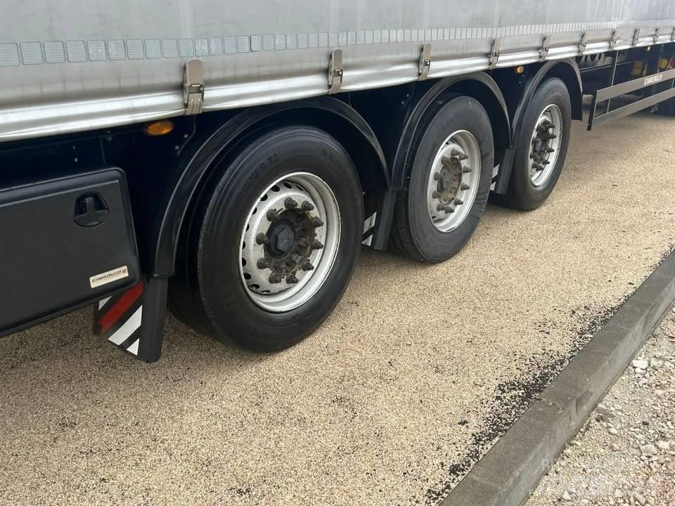 Schwarzmüller S1  J Kapell trailer/semi