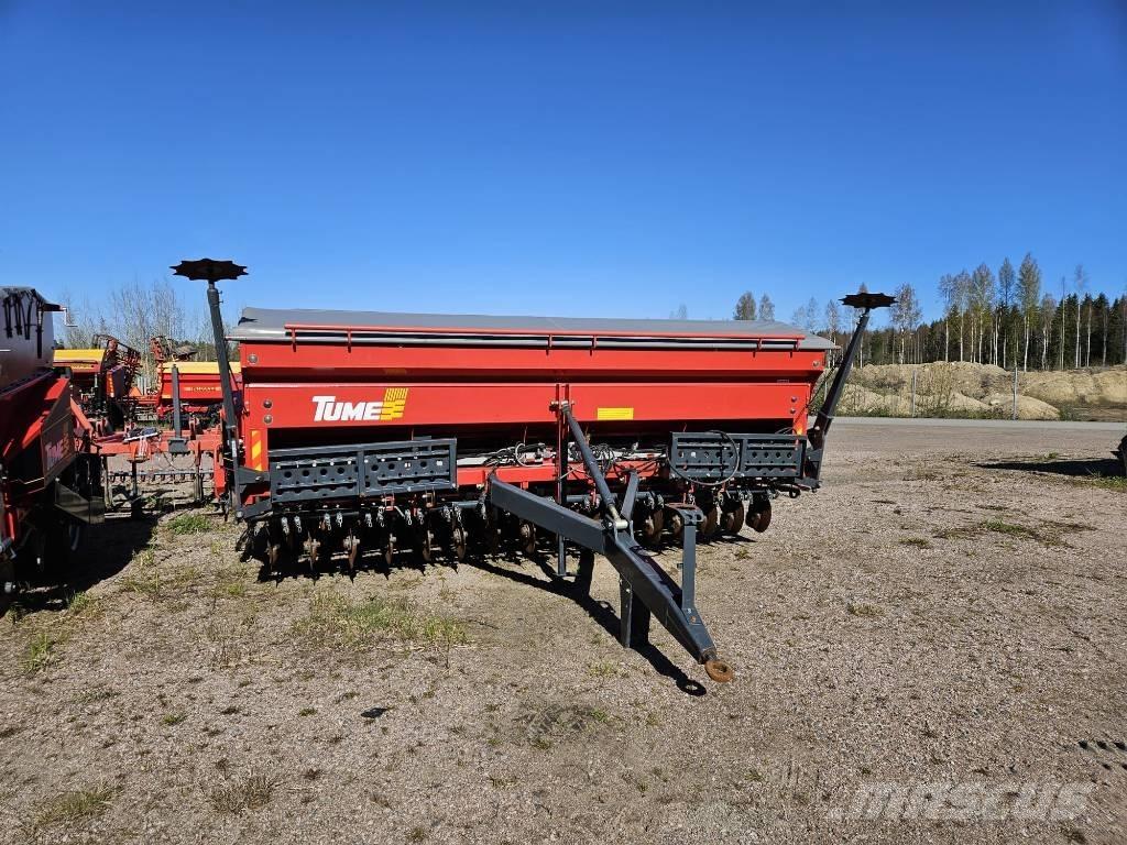 Tume JC 4000 Kombinerte såmaskiner