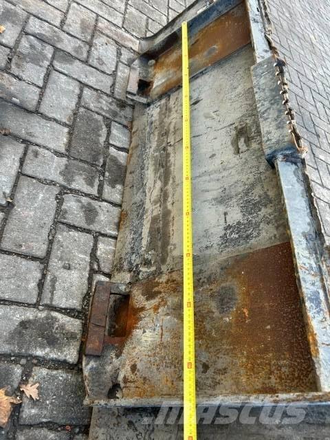 Bobcat bak CAT Skuffer