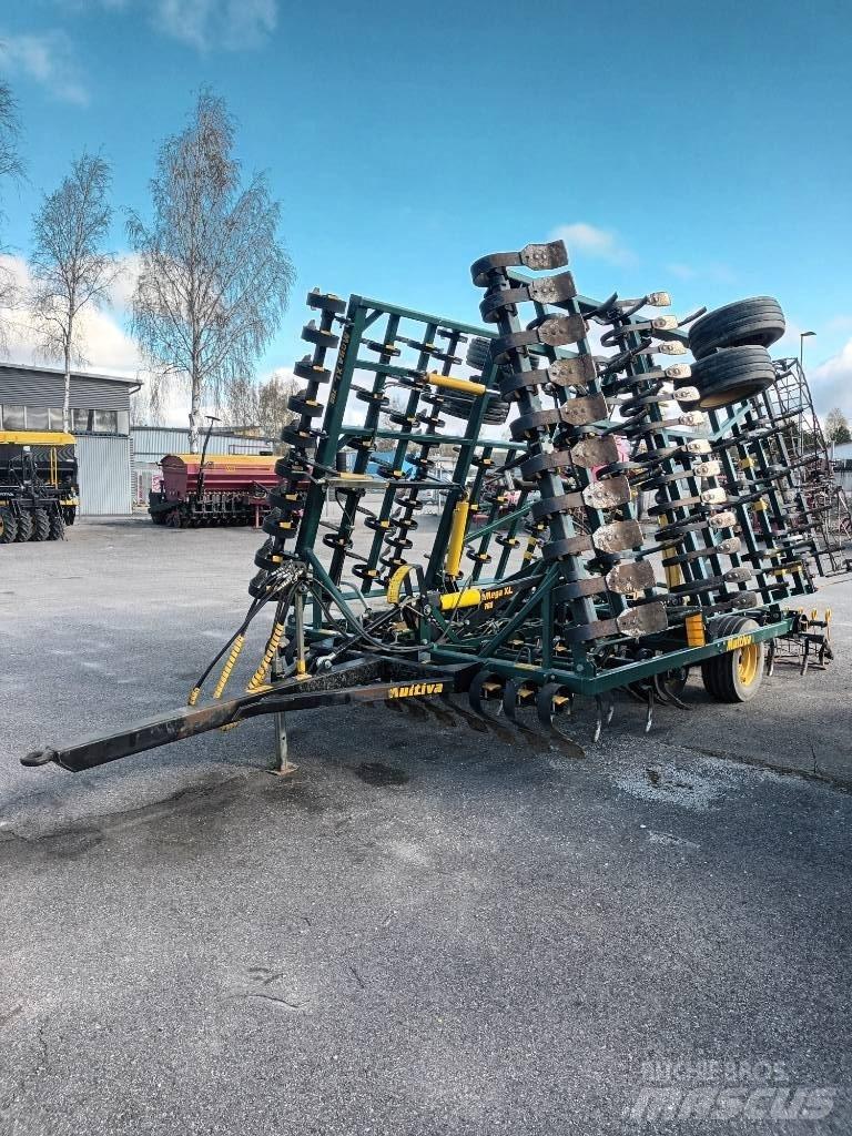 Multiva Mega XL 700 Harver