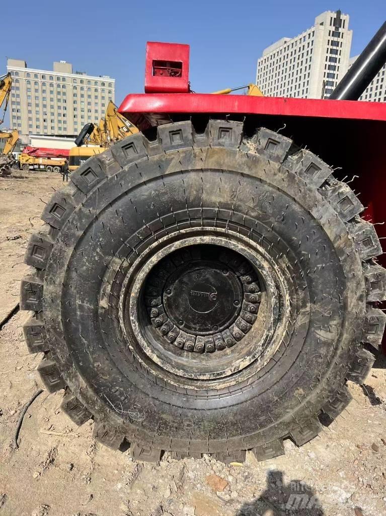 Kalmar DRT 450 Reachstackere
