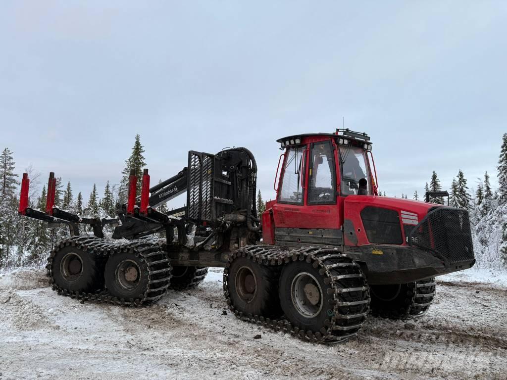 Komatsu 895 Lassbærere