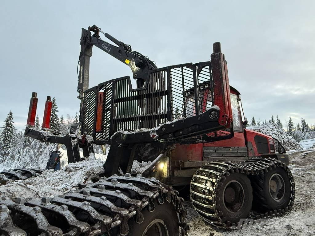 Komatsu 895 Lassbærere