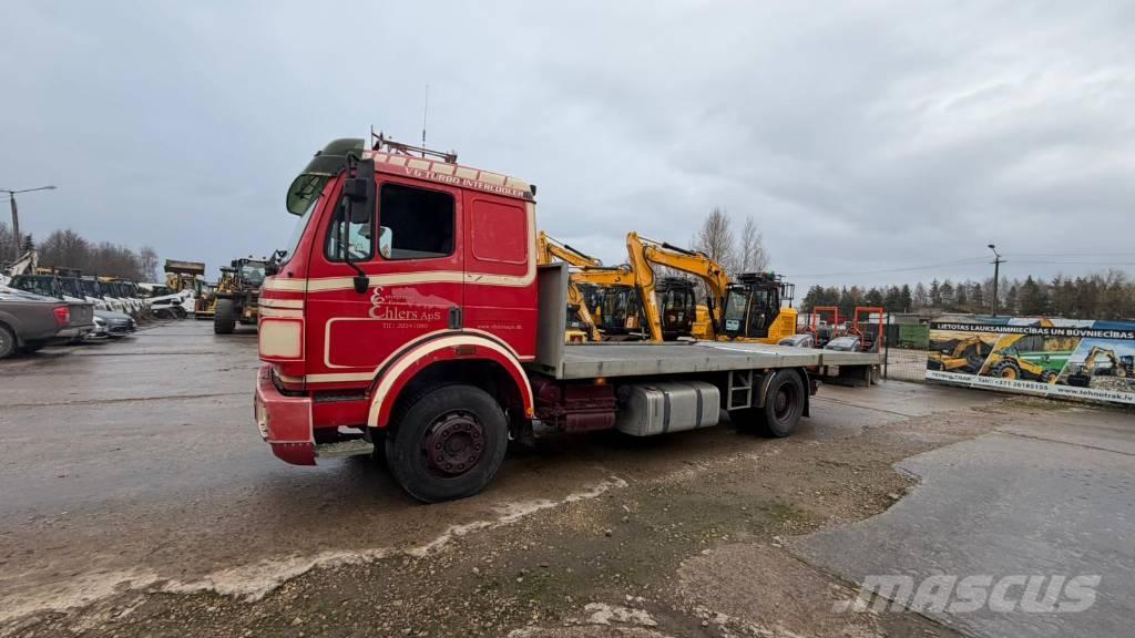 Mercedes-Benz 1827 Biltransportere