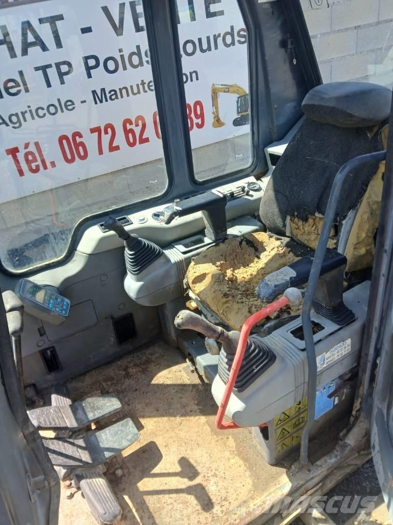 Komatsu PC 210 Førerhus og Interiør