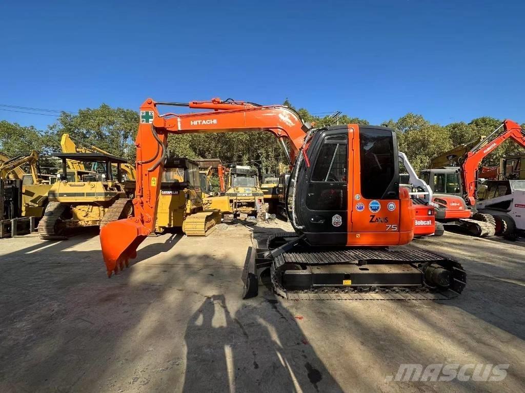 Hitachi ZX 75 Beltegraver