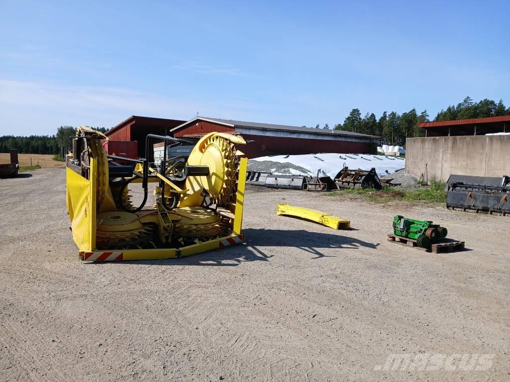 John Deere 460 Plus Selvdrevne fôrhøstere