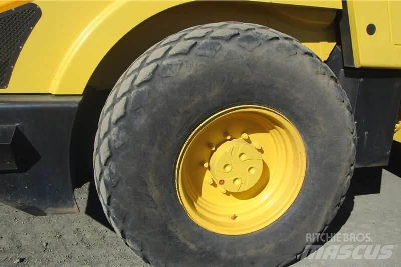 Bomag B213DH-4 Kombivalser