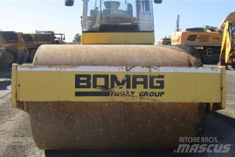 Bomag B213DH-4 Kombivalser