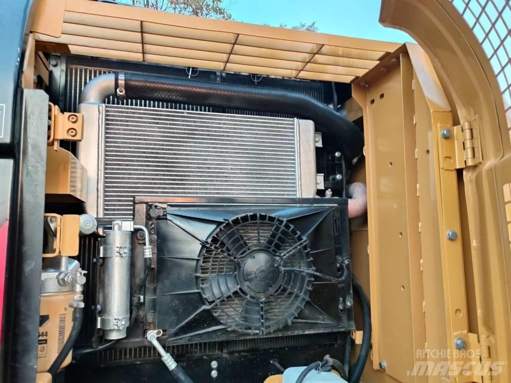 CAT 320 D Beltegraver