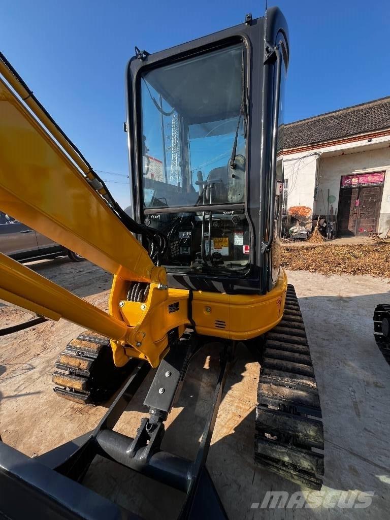 Komatsu PC 35 MR Minigravere <7t