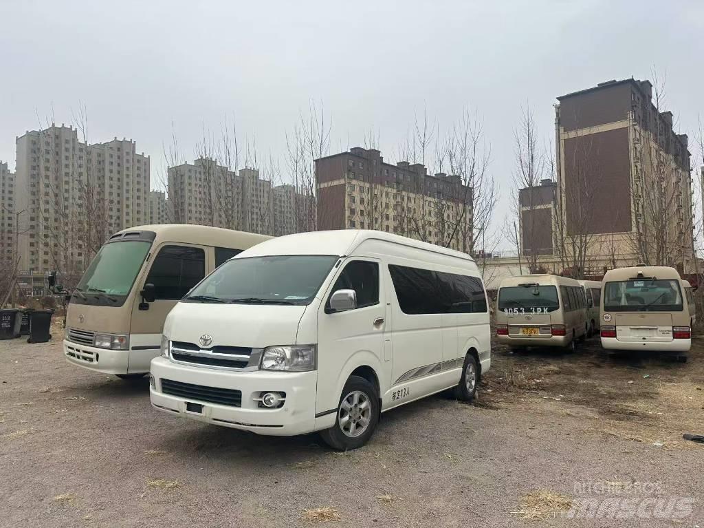 Toyota Coaster Intercity busser