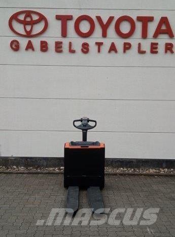 Toyota LWE 200 Ledestablere