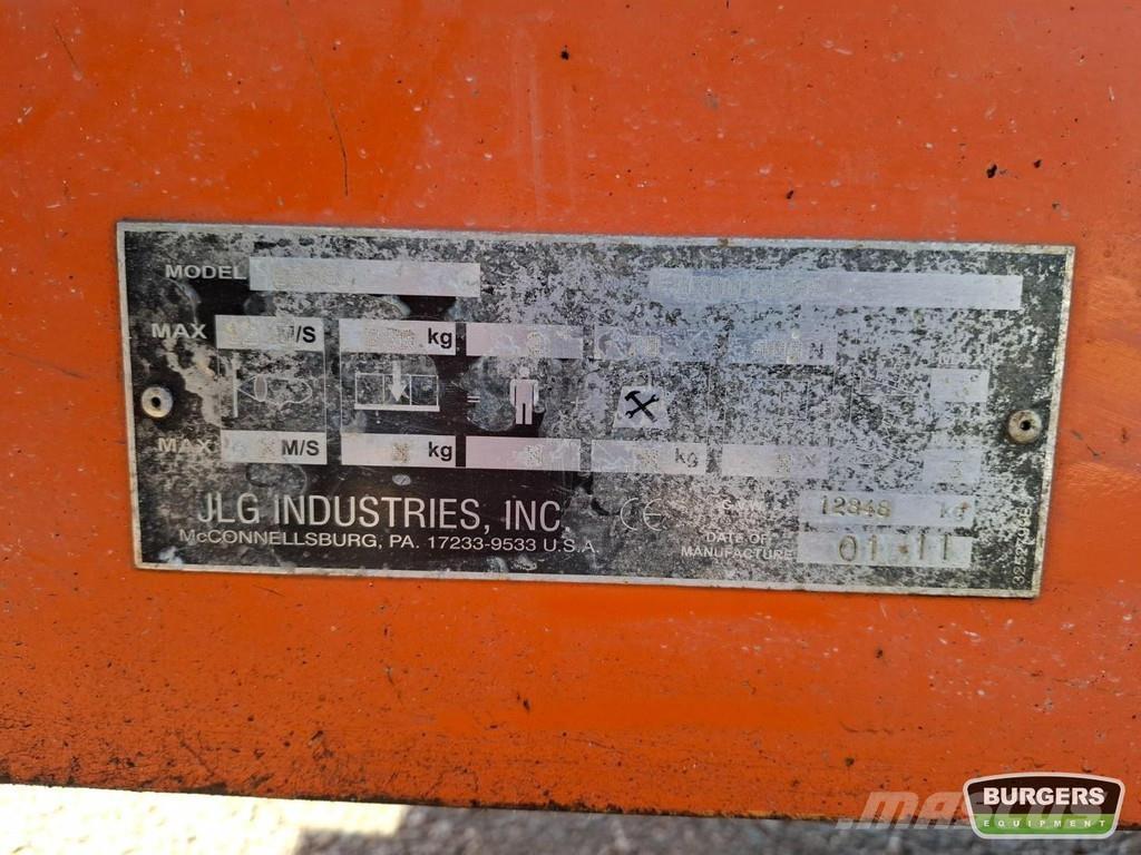 JLG 660SJ Teleskop bomlifter