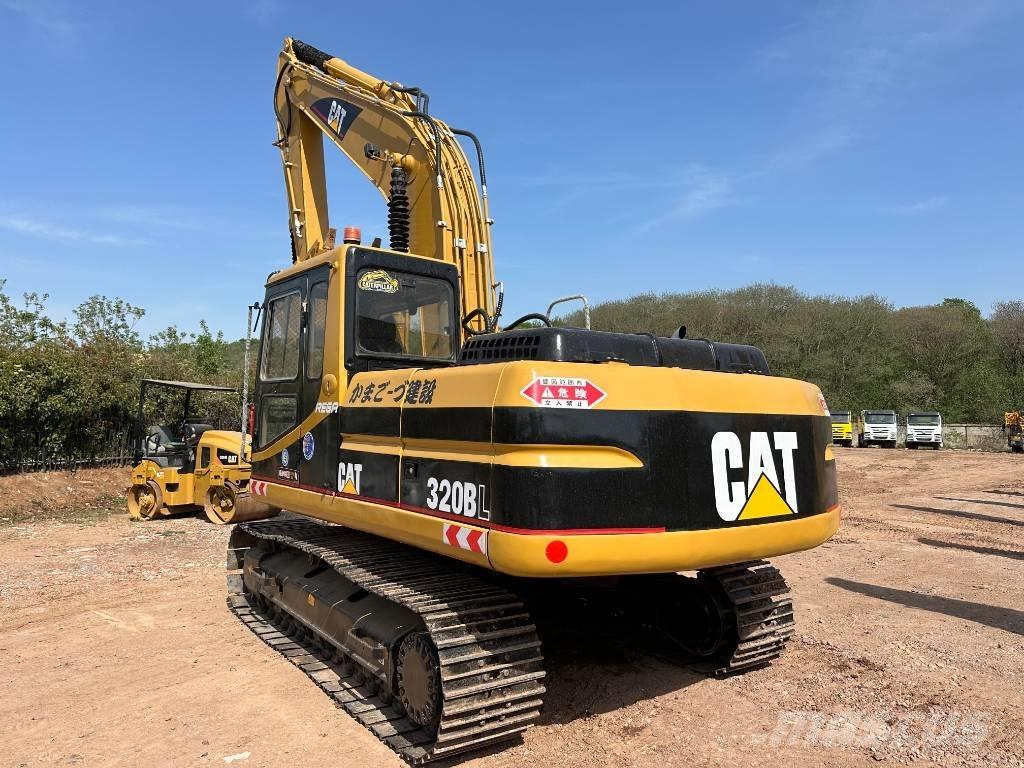 CAT 320 B L Beltegraver