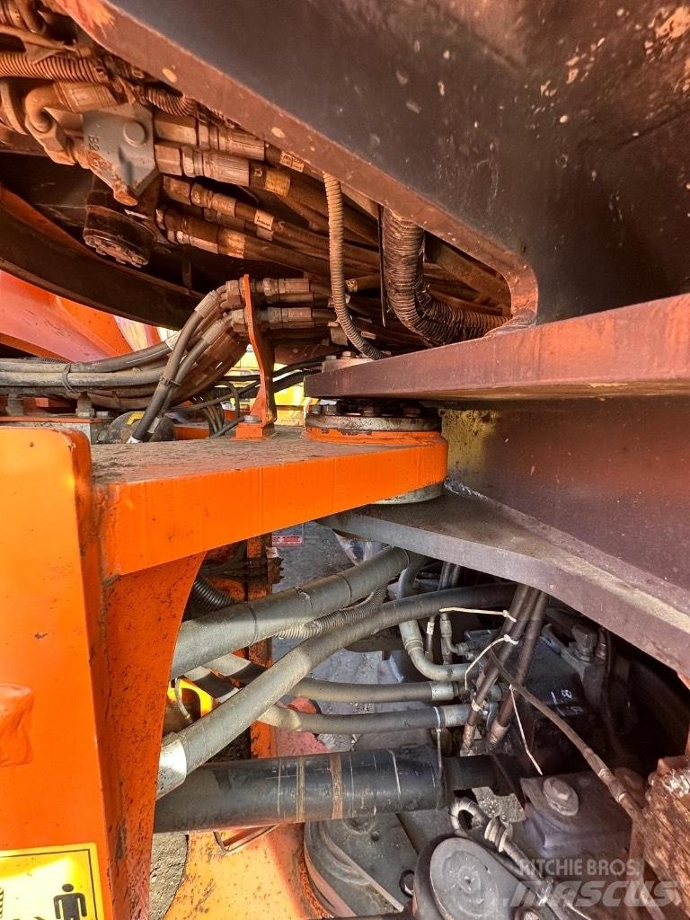Doosan DX420-3 Hjulgravere