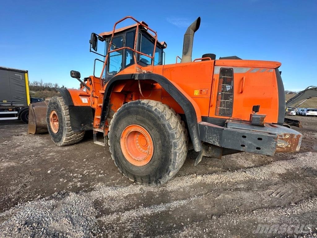Doosan DX420-3 Hjulgravere