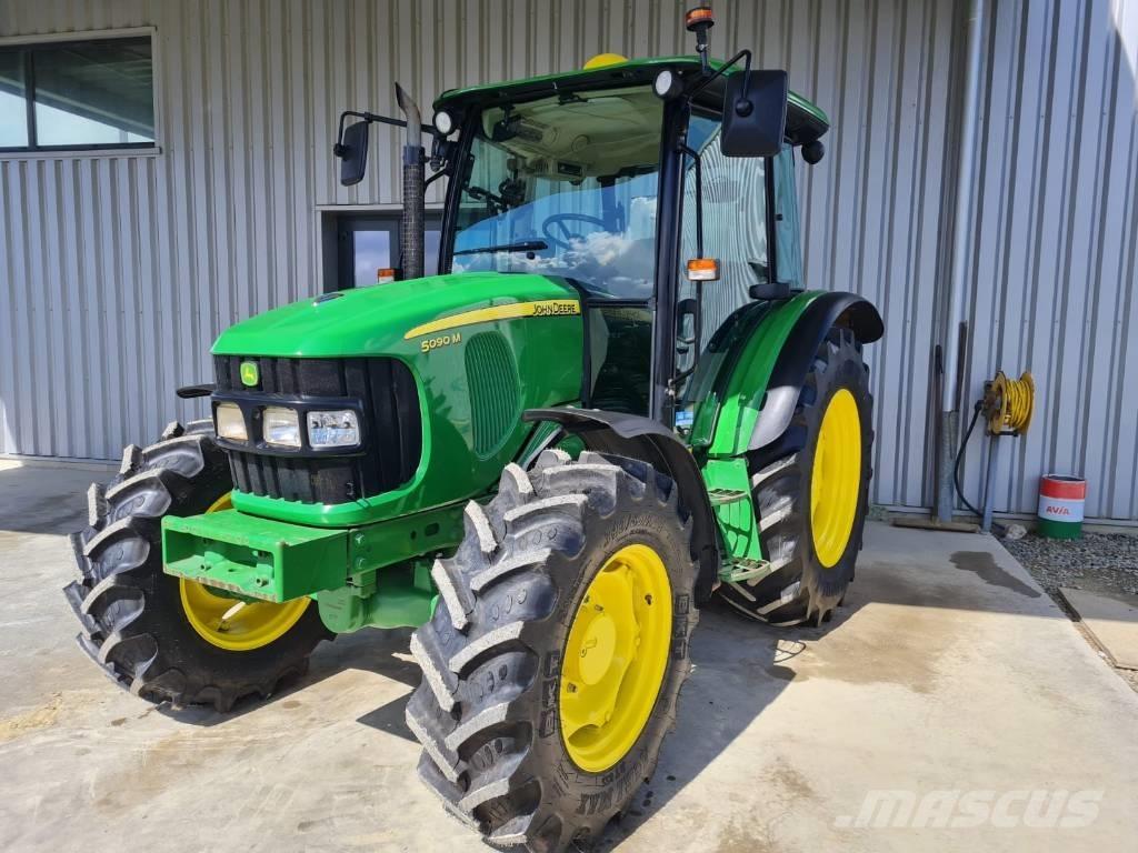 John Deere 5090 M Traktorer