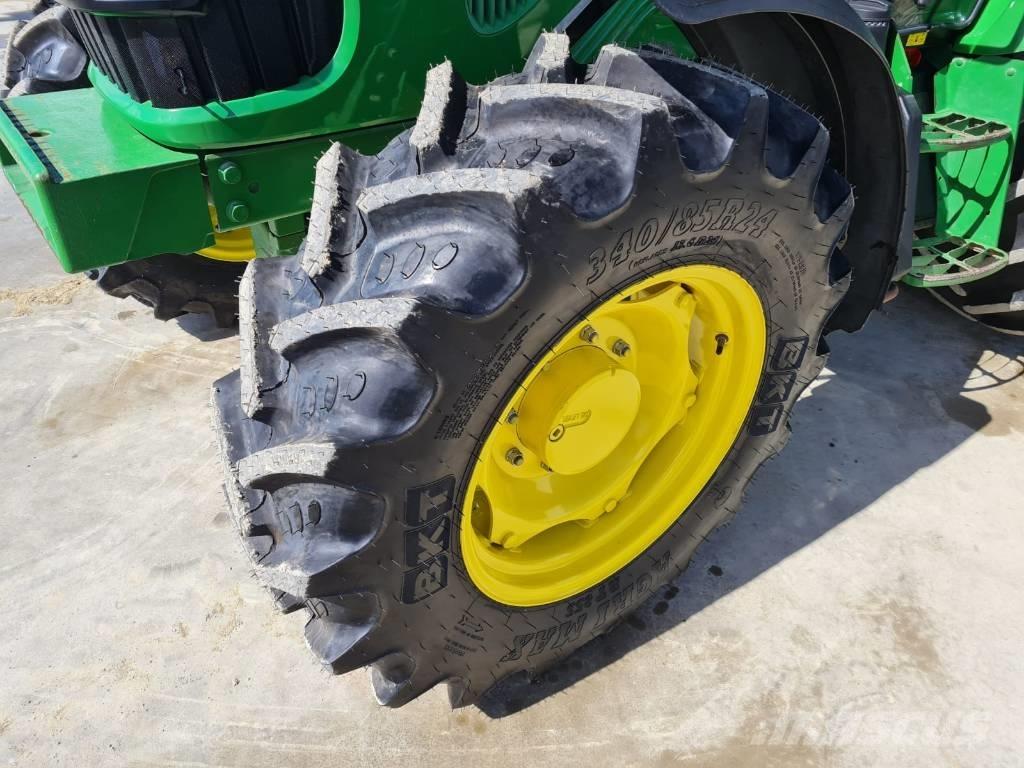 John Deere 5090 M Traktorer