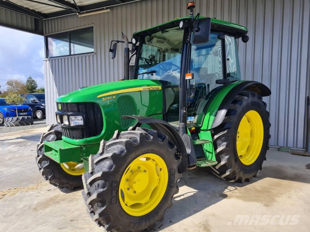 John Deere 5090 M Traktorer