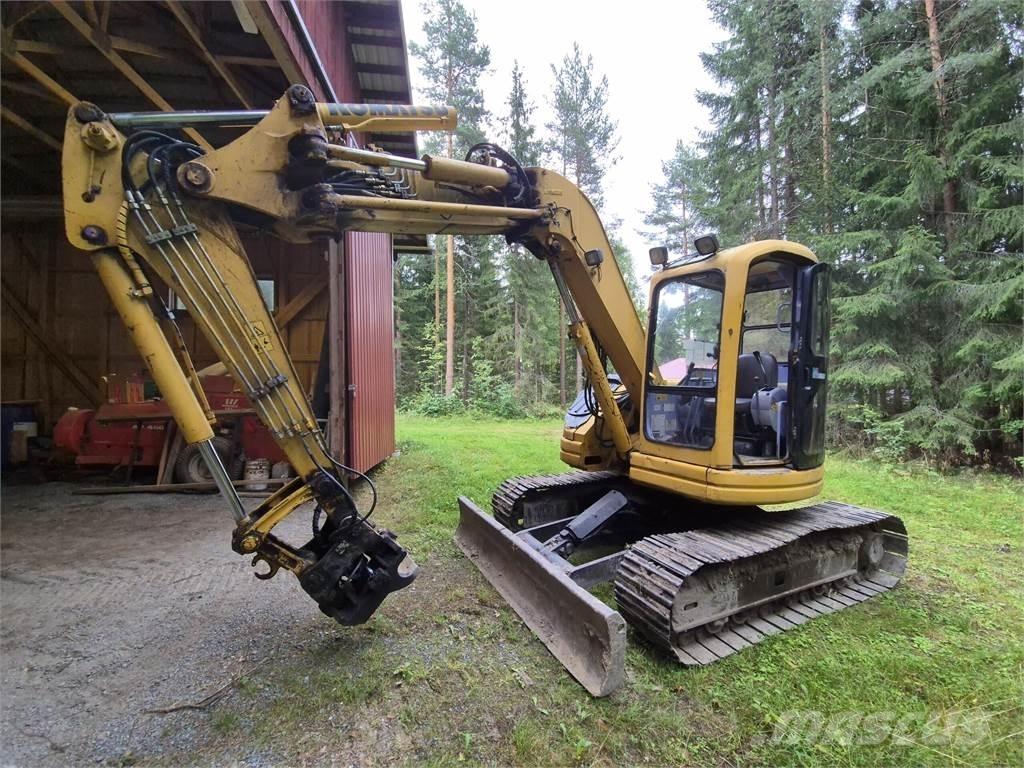 Komatsu PC75 UU Beltegraver
