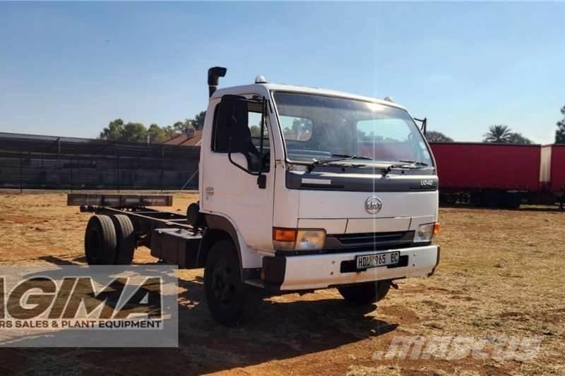 Nissan UD40 Andre lastebiler
