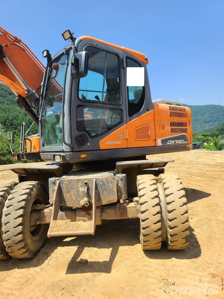 Doosan DX 140 W Hjulgravere