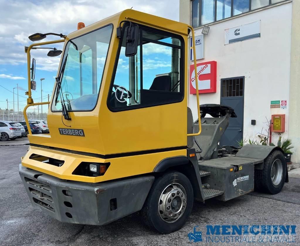 Terberg YT 182 Terminaltraktor