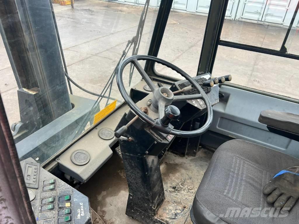 Sisu TD 1712 HS Diesel Trucker