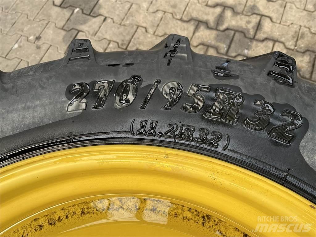 BKT 13.6R48 Dekk, hjul og felger