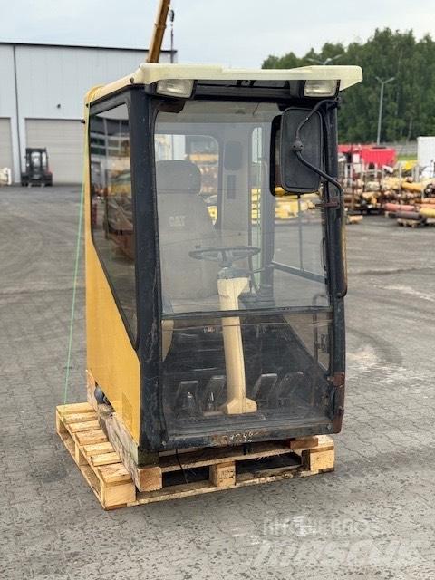 CAT M 320 USED CAB Førerhus og Interiør