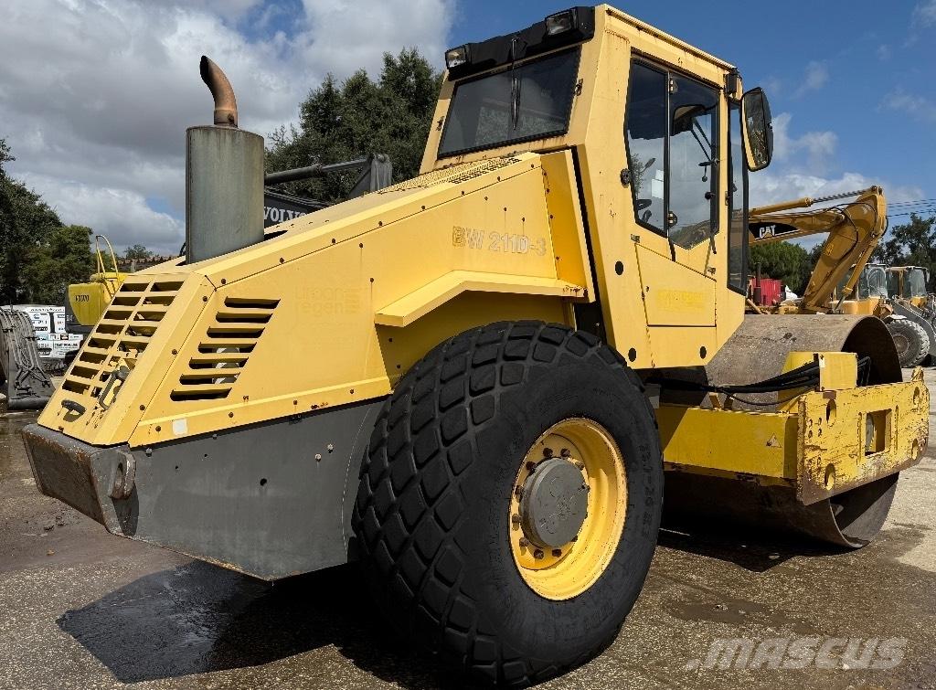 Bomag BW 211 D-3 Tandem Valser