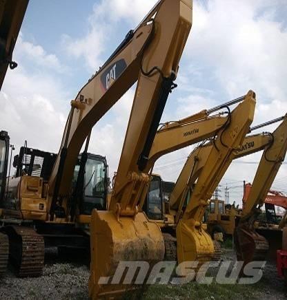 CAT 325 D Beltegraver