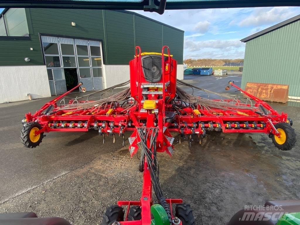Väderstad Rapid800 Såmaskiner