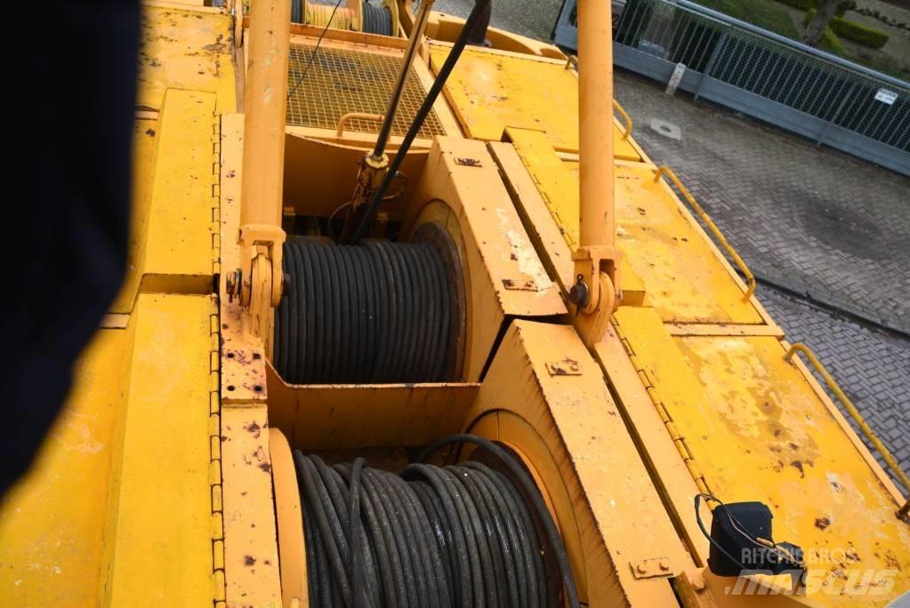 Liebherr HS 841 HD Beltegående Kran