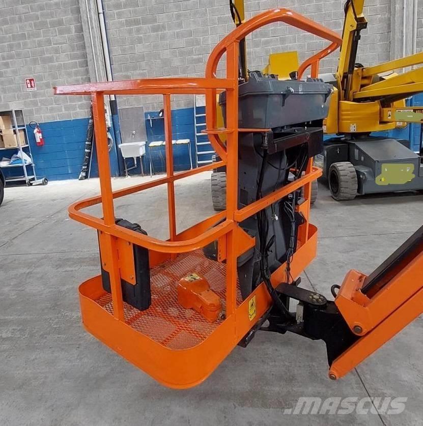 JLG E 450 AJ Leddede bomlifter