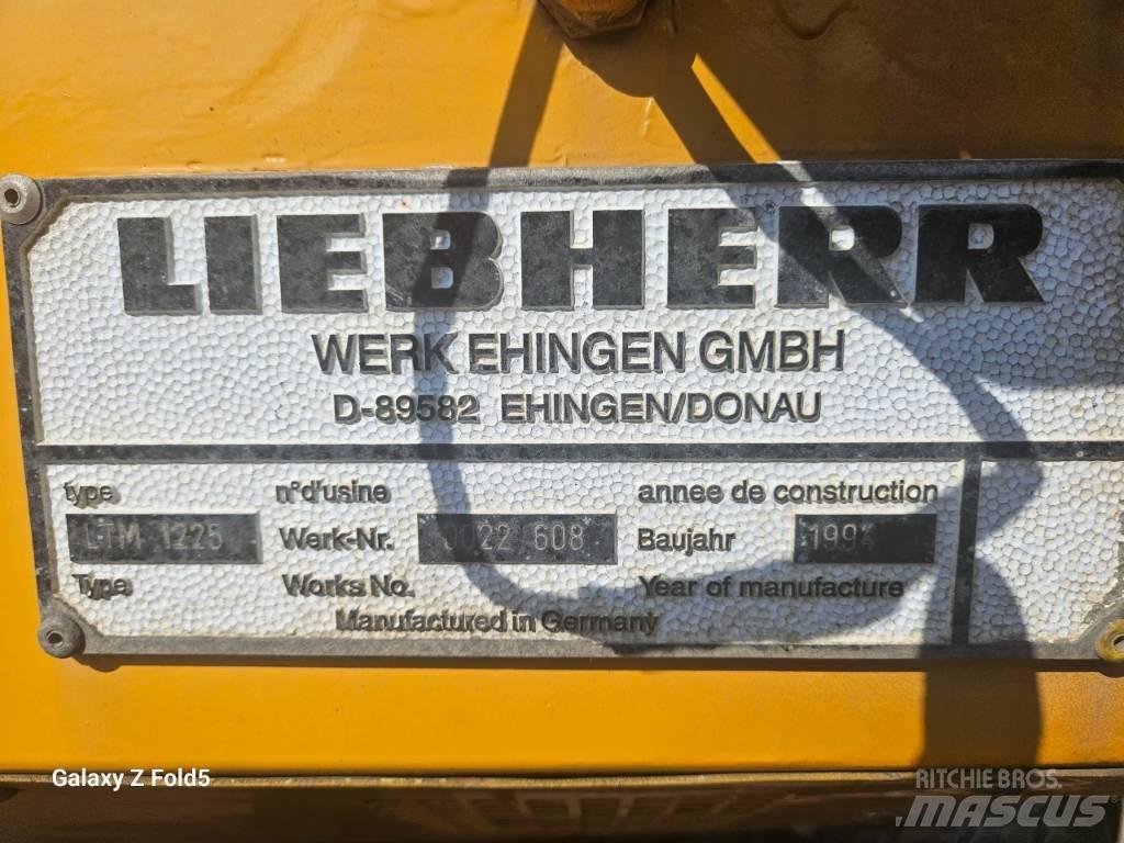 Liebherr LTM1225 Allterreng kraner