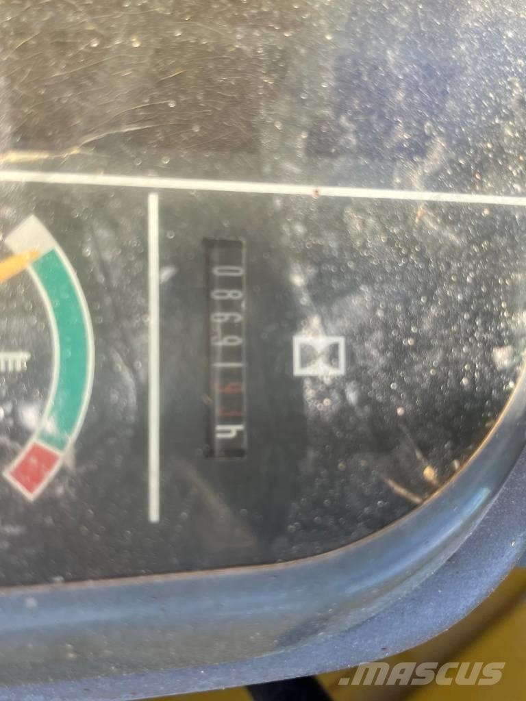 Komatsu PC 27 Minigravere <7t