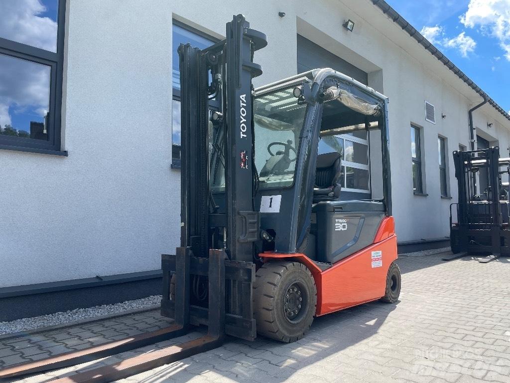 Toyota 8FBMT30 Elektriske trucker