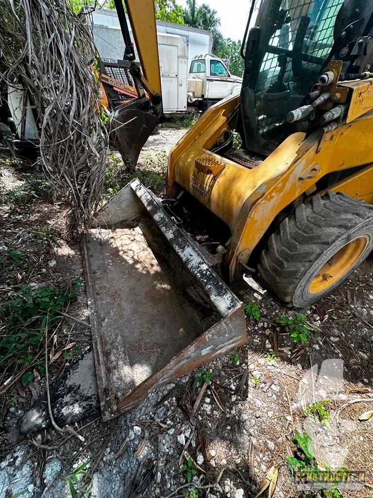 CAT 256 C Kompaktlastere
