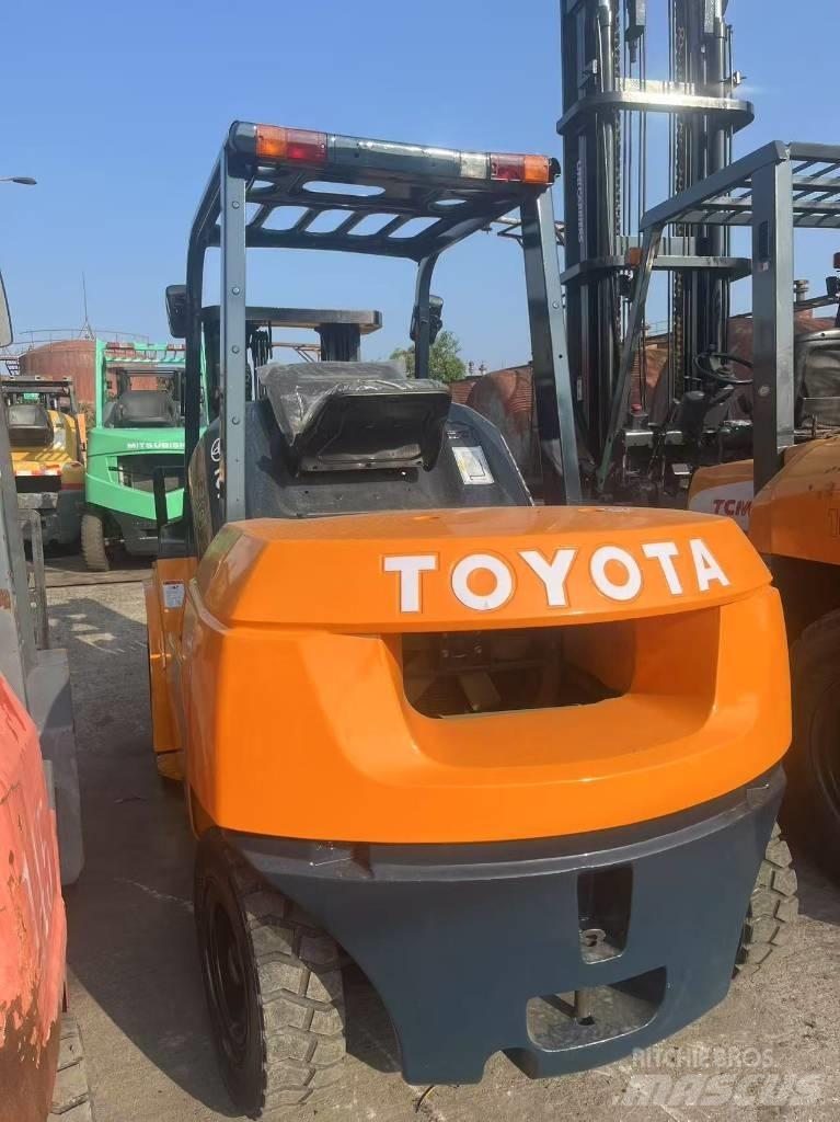 Toyota FD 50 Diesel Trucker
