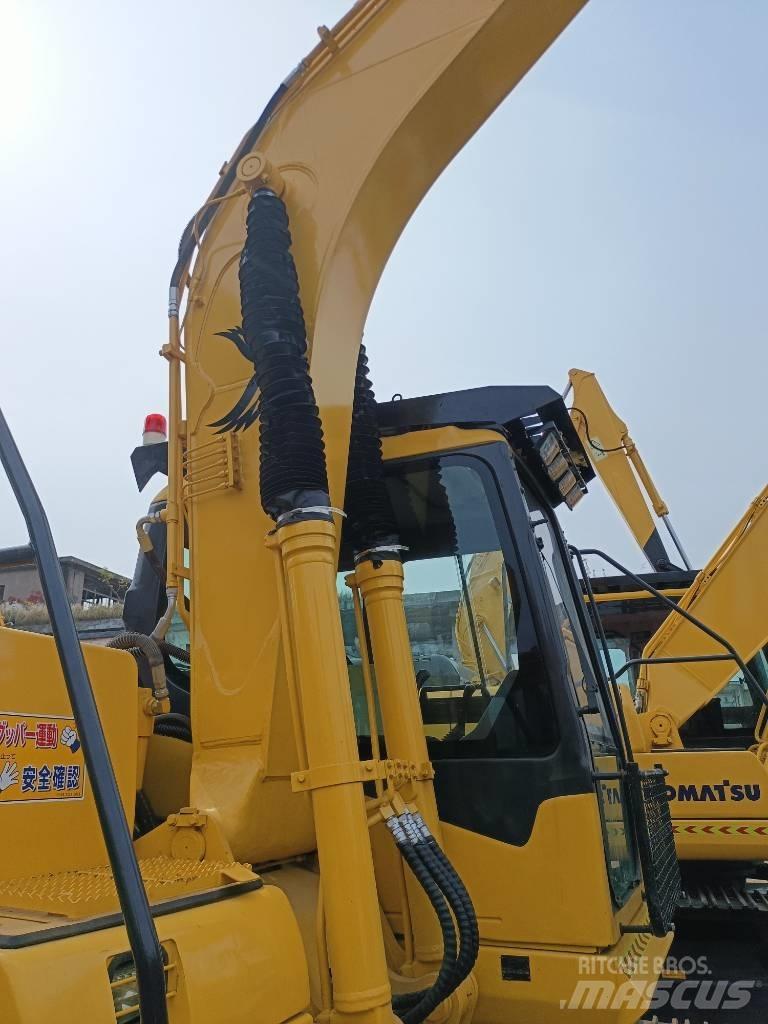 Komatsu PC130 Beltegraver