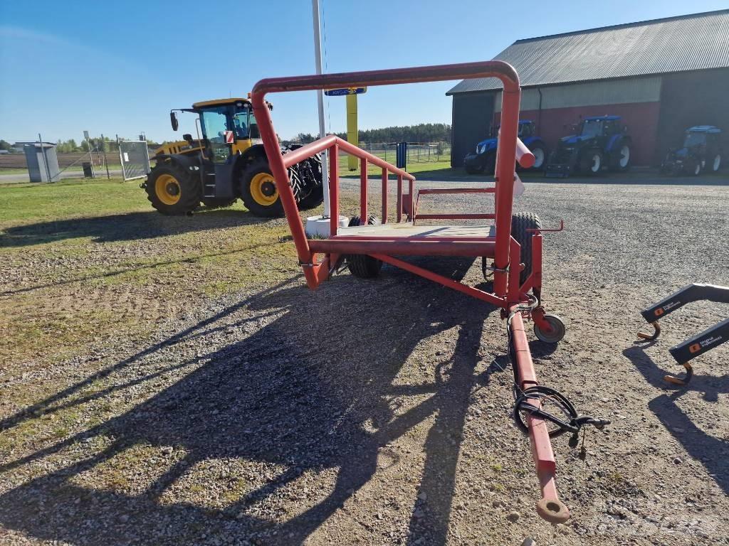 Ysta RV-3 Rundballehengere