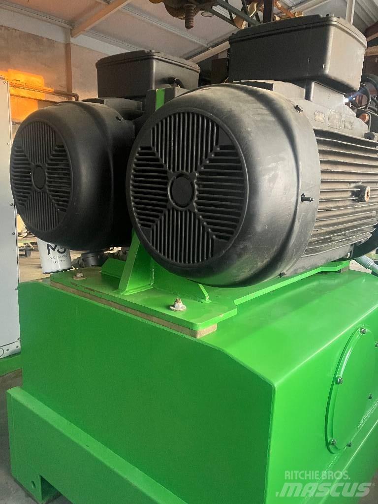 M&J 4000 Avfallsknusere