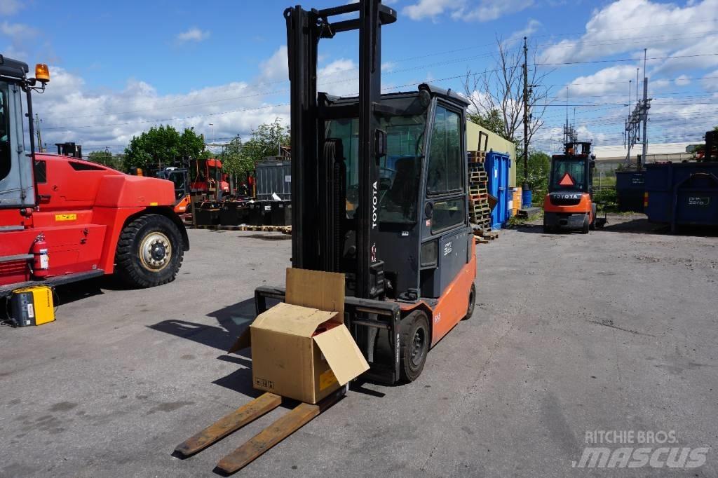 Toyota 8FBMT35 Elektriske trucker