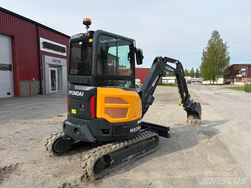 Hyundai HX 25 AZ Minigravere <7t